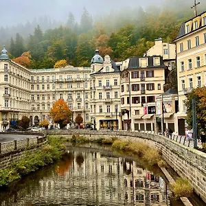 Zlaty Sloup Karlowe Wary